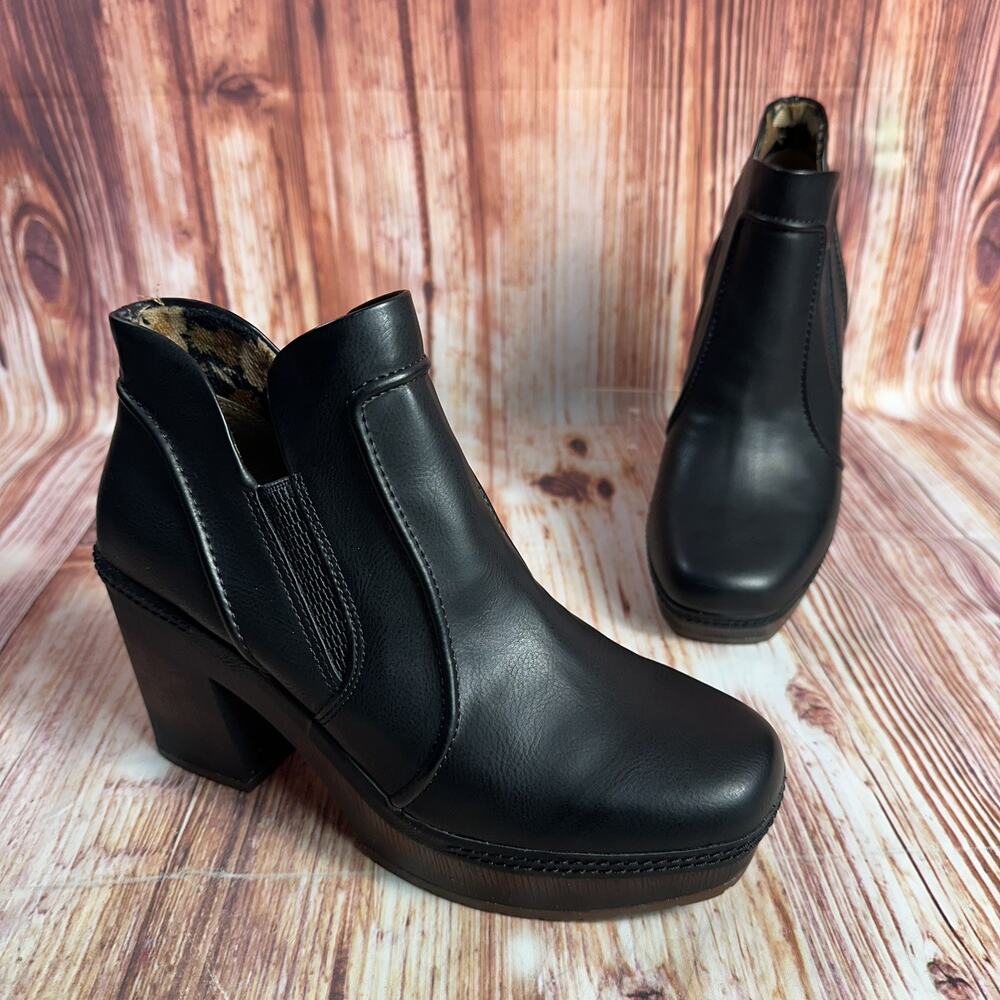 Korks ROBIN Size 7.5 Black Leather Chelsea Ankle Boots Booties Block Heel Shoes